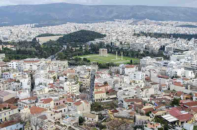 113 - Grecia - Atenas - templo de Zeus Olimpico y Puerta de Adriano